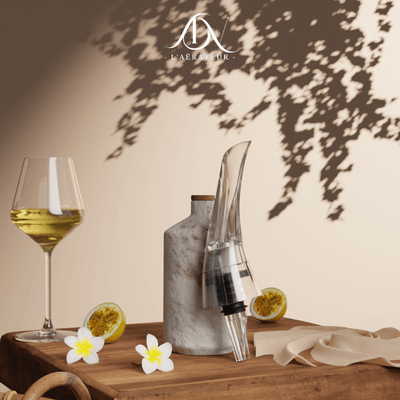 WYBW Décanteur de vin rotatif à 360 ° en cristal pour la maison, rotatif à  la main, en forme de diamant